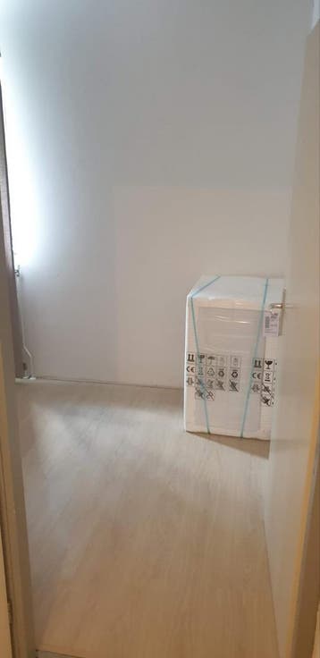 Laminaat gratis vanaf 8 april ophalen