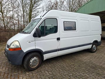 Camper in aanbouw
