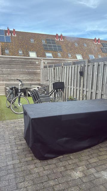 Gratis af te halen: tuintegels / straatstenen