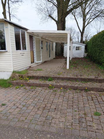 Sta caravan 10x4 met luifel