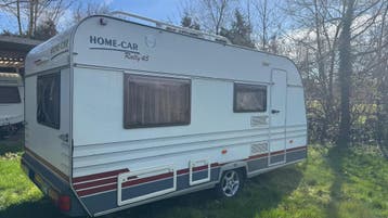 Caravan Home-Car Rally 45