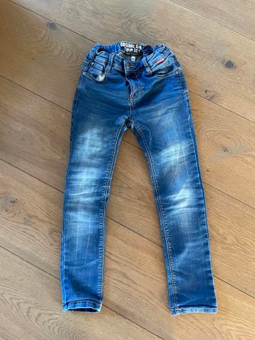 Spijkerbroek maat 134