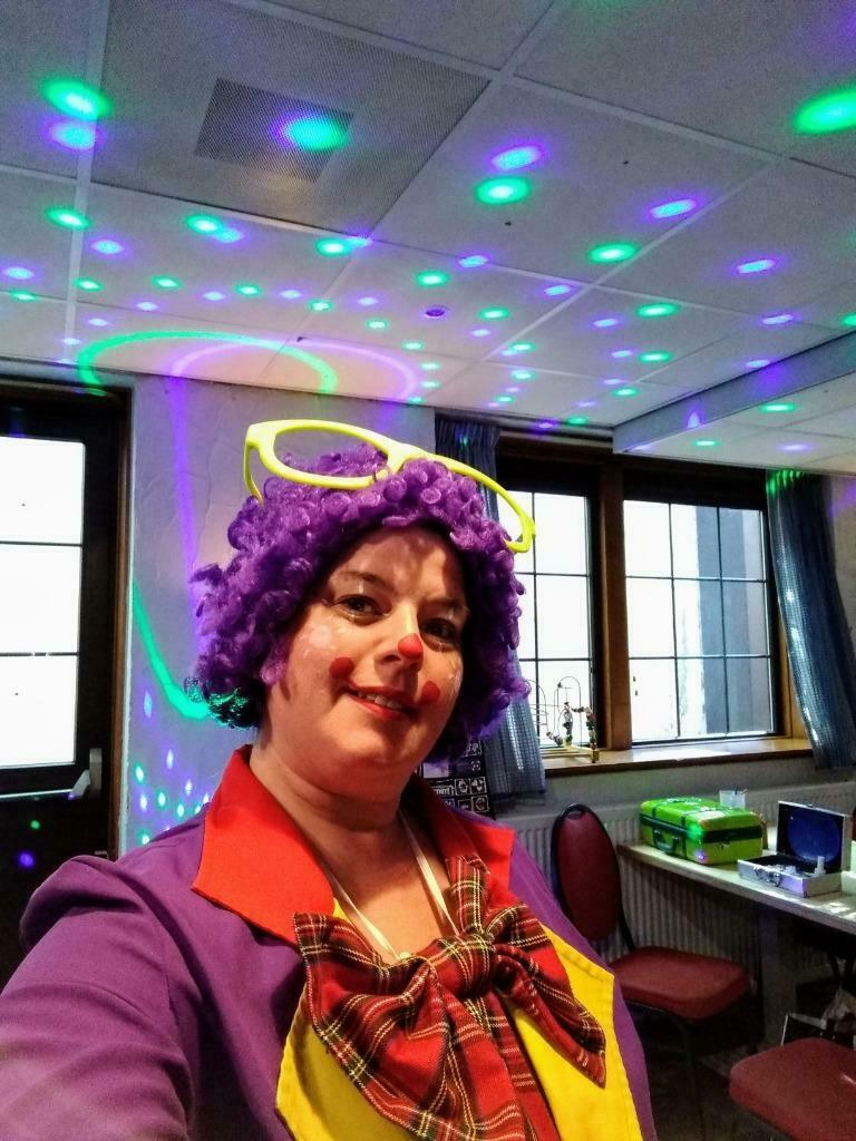 Clown Kiekeboe, mini disco, goochelen, ballonvouwen en meer, Diensten en Vakmensen, Kinderfeestjes en Entertainers, Clowns of Entertainers