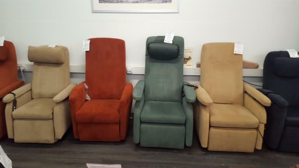 Doge, Fitform sta op stoel, opstap stoel, lig / kantel stand, Ophalen, Zo goed als nieuw