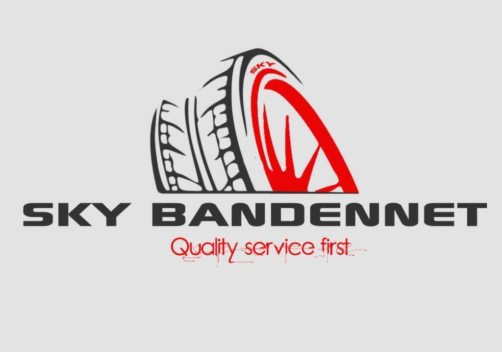 255 40 17 / 215 45 17 / 225 50 17 / 235 55 17 / 245 35 17, Auto-onderdelen, Banden en Velgen, 17 inch, Ophalen of Verzenden, Band(en)