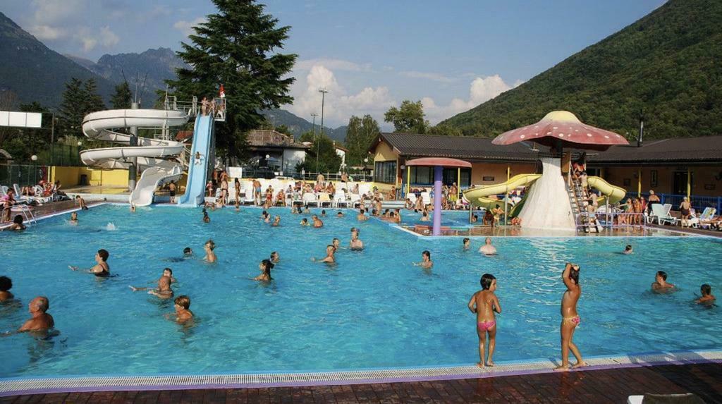 Porlezza*Luganomeer*Laagseizoen onbeperkt toegang een prijs!, Vakantie, Campings, Zwembad, Aan meer of rivier, Recreatiepark