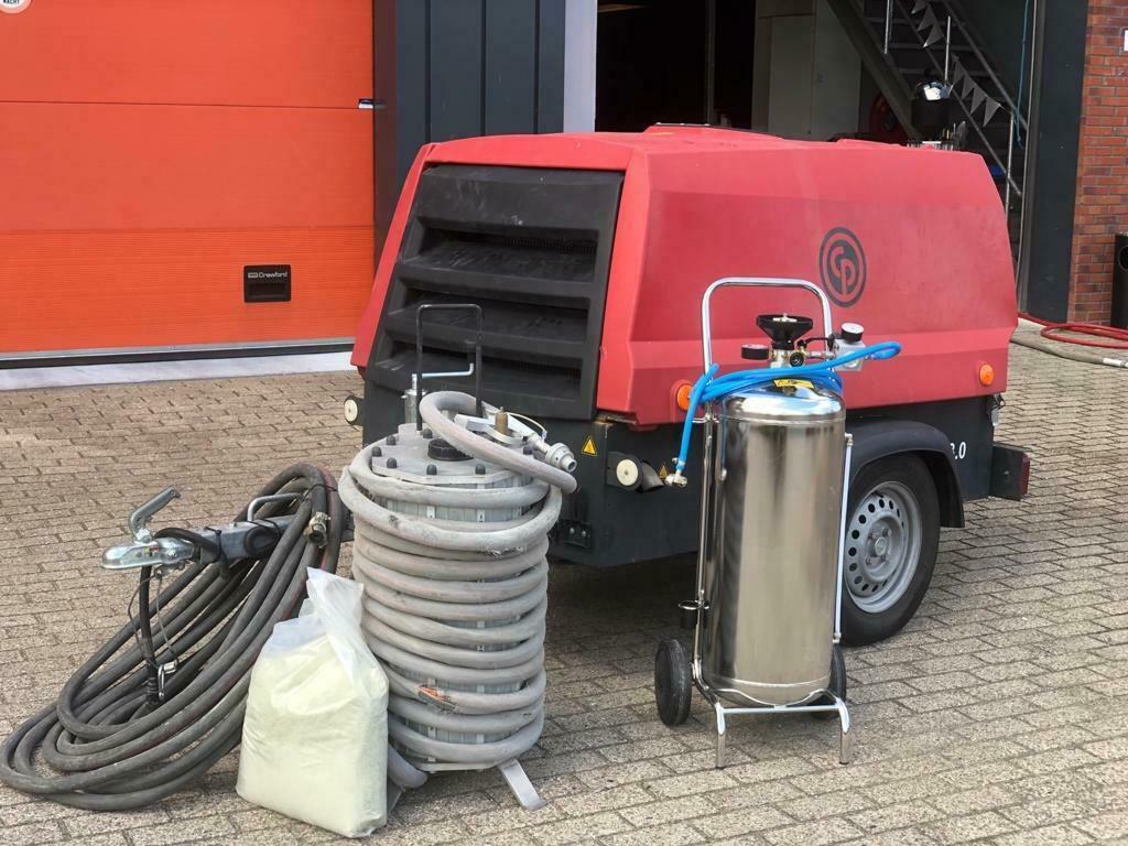 Verhuur Ibix straalketel 25 - 40 - 60, Diensten en Vakmensen, Gevelrenovatie en Voegers, Gevelreiniging, Gevelrenovatie, Impregnatie