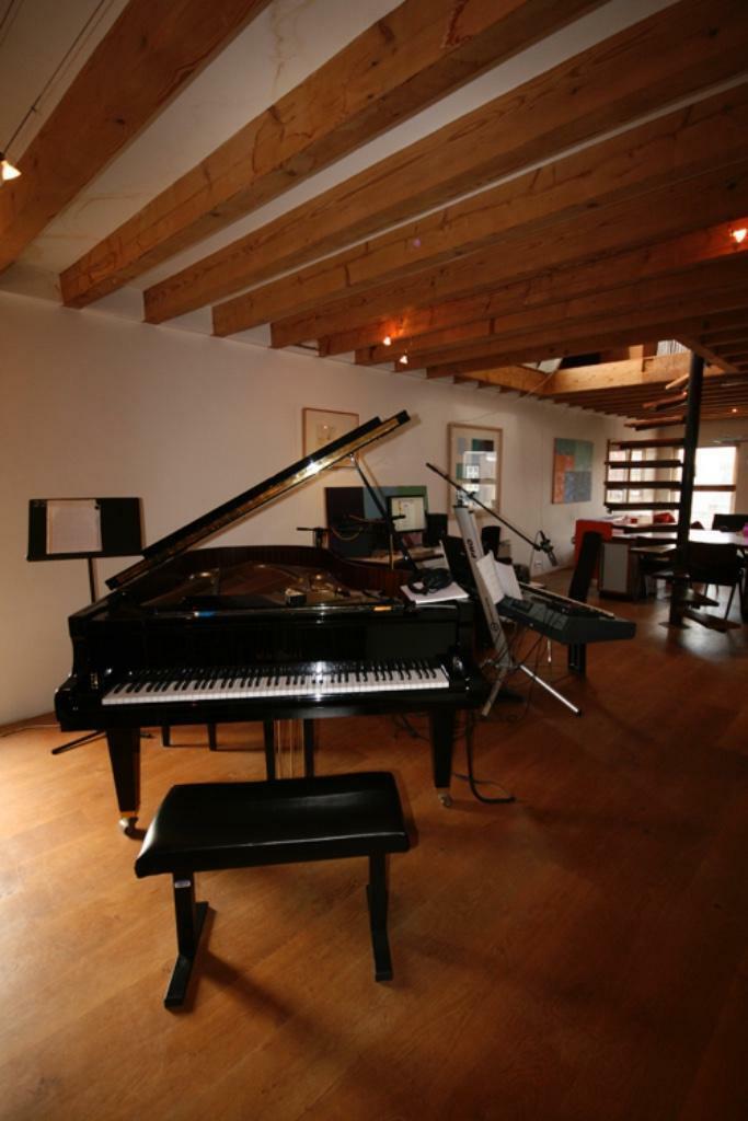 Pianoles Amsterdam Centrum Jordaan, beginners en gevorderden, Diensten en Vakmensen, Muziekles en Zangles, Privéles, Toetsinstrumenten