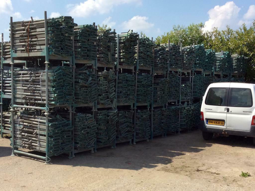 klembalusters, Randbeveiliging, Steigerleuning,bekmaat 32cm, Doe-het-zelf en Verbouw, Steigers, Zo goed als nieuw, Ophalen