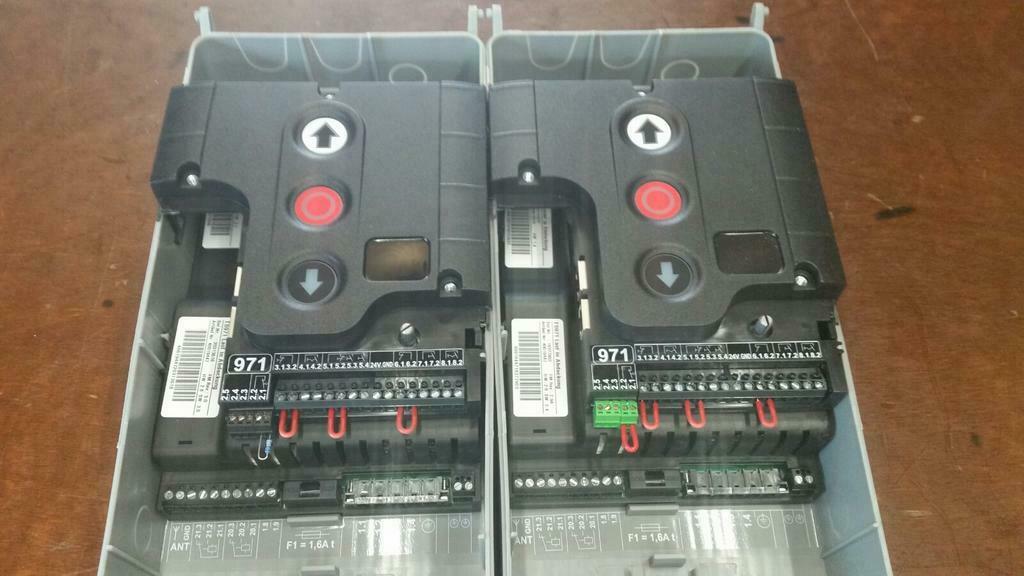 TS 970 & TS 971 Nu voor € 395,- Overheaddeuren-Garagedeuren, Doe-het-zelf en Verbouw, Deuren en Horren, Ophalen, Nieuw