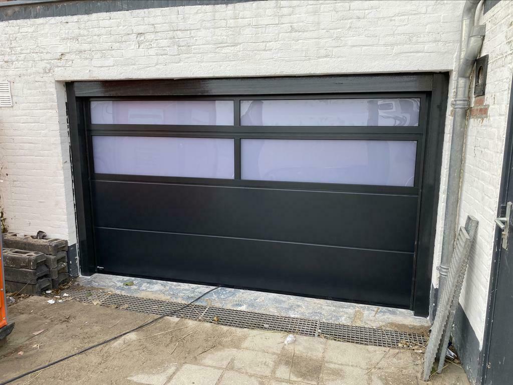 garagedeur met motor en montage heel NL hoogste isolatie, Ophalen of Verzenden, Metaal, 120 cm of meer, 215 cm of meer