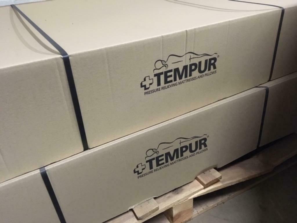 Tempur Kuperus Auping Velda Pullman  van € 1299  voor € 499, Ophalen, 210 cm, Matras, 180 cm