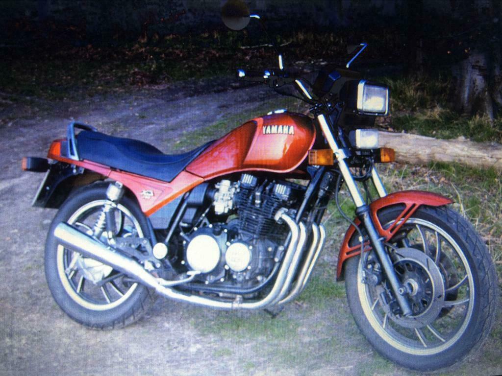 xj700x/xv750/fj1200/fj1100/xj600s/fz750/xj900 diversion, Ophalen of Verzenden, Gebruikt