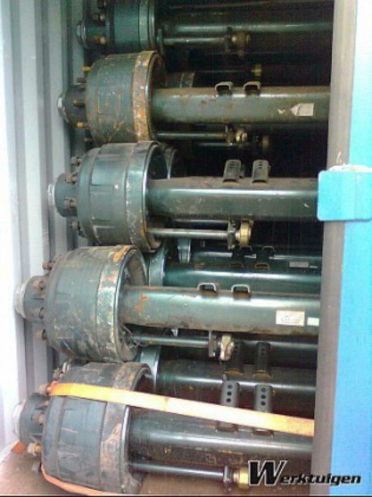 Zware trailer assen, Ophalen