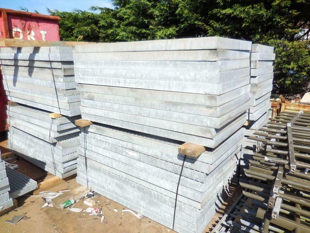 Wildroosters Wasplaats Brugdelen Smeerput Spuitcabine, Ophalen, Gebruikt