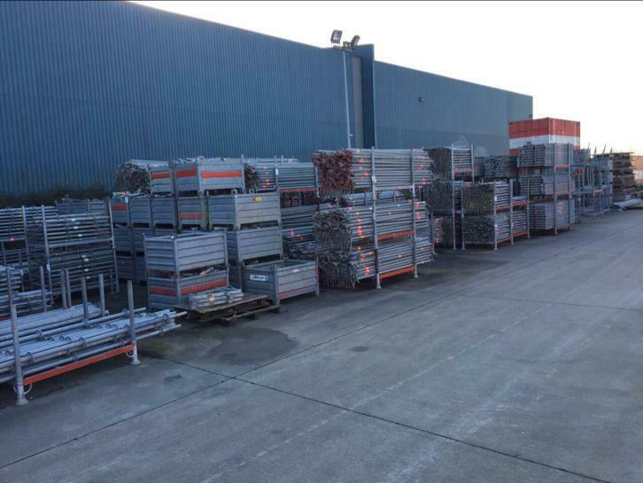 Layher Allround systeemsteiger, Doe-het-zelf en Verbouw, Ophalen of Verzenden, Zo goed als nieuw