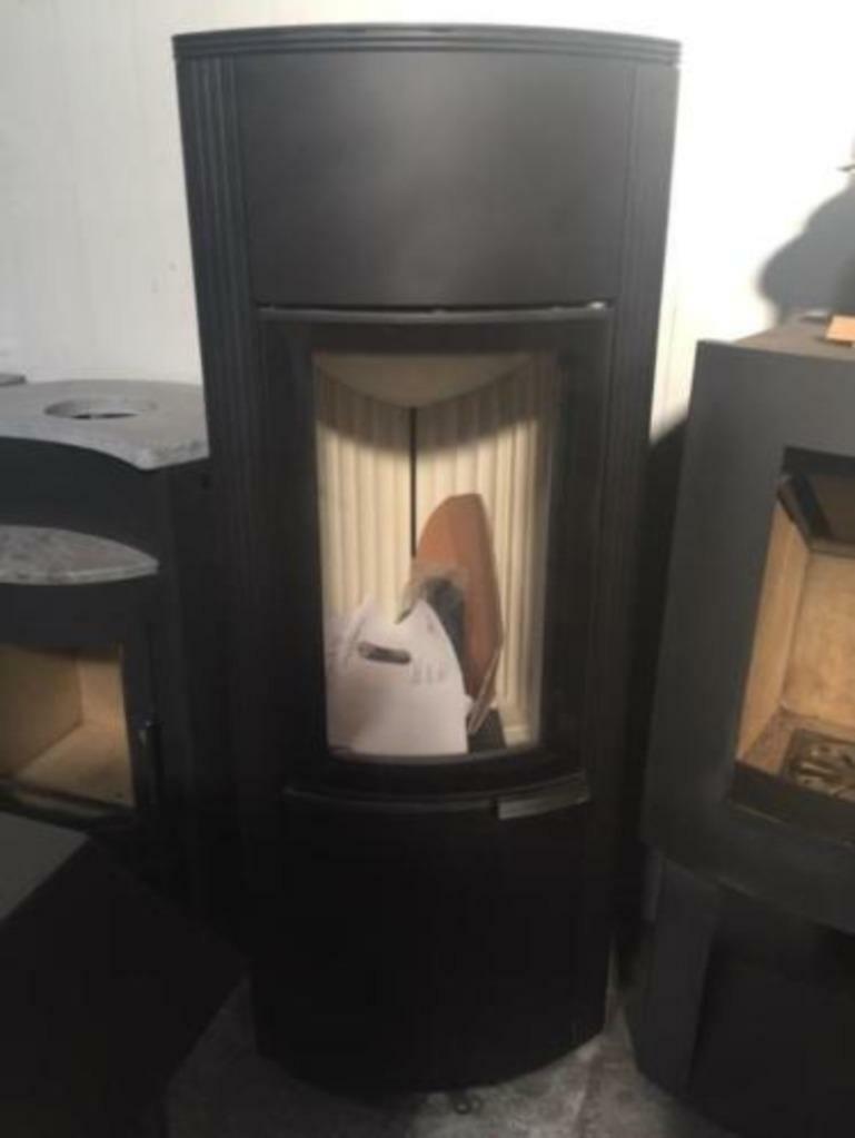 te koop demo model Spartherm trias 7 KW houtkachel DRAAIBAAR, Huis en Inrichting, Kachels, Zo goed als nieuw, Hout, Vrijstaand