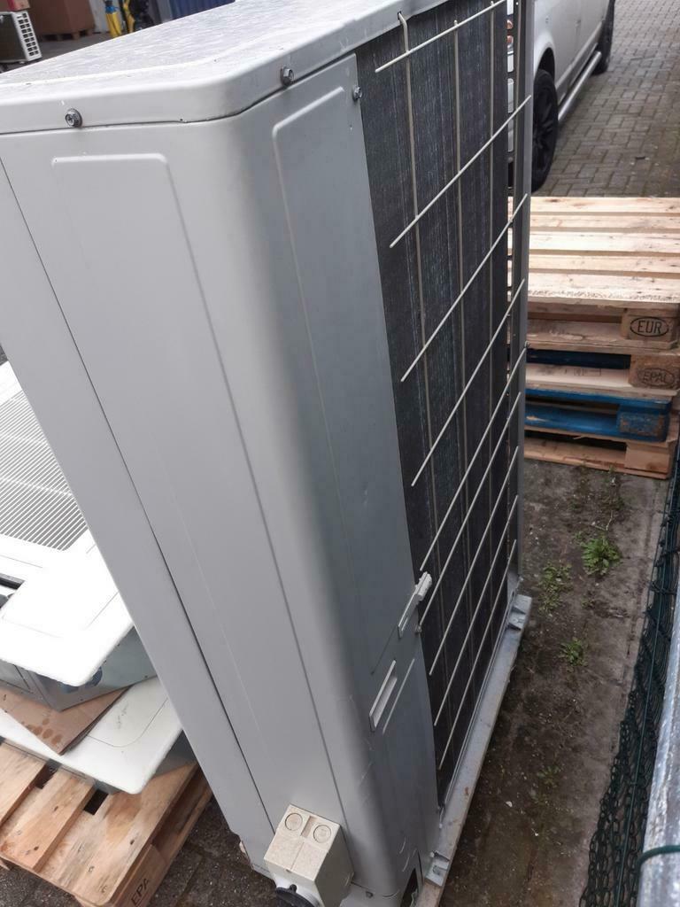 Daikin 14 kw warmtepomp inverter cassettes 2x, Ophalen of Verzenden, Gebruikt