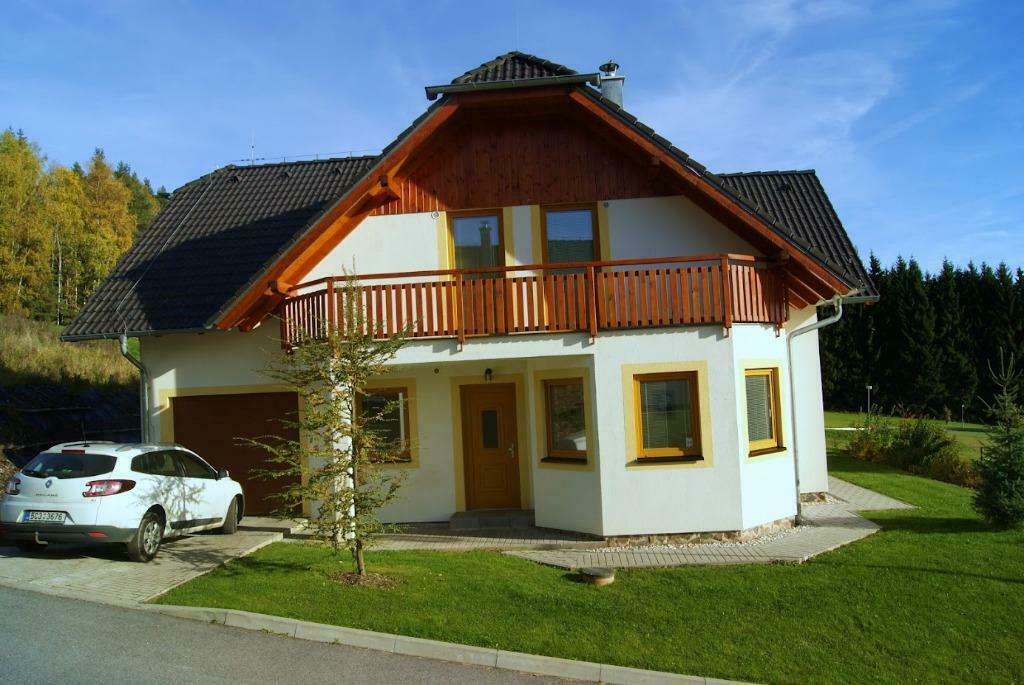 Luxe woningen op loopafstand van lipnomeer en skipiste, Vakantie, Vakantiehuizen | Tsjechië, 4 of meer slaapkamers, Bemiddelingsbureau