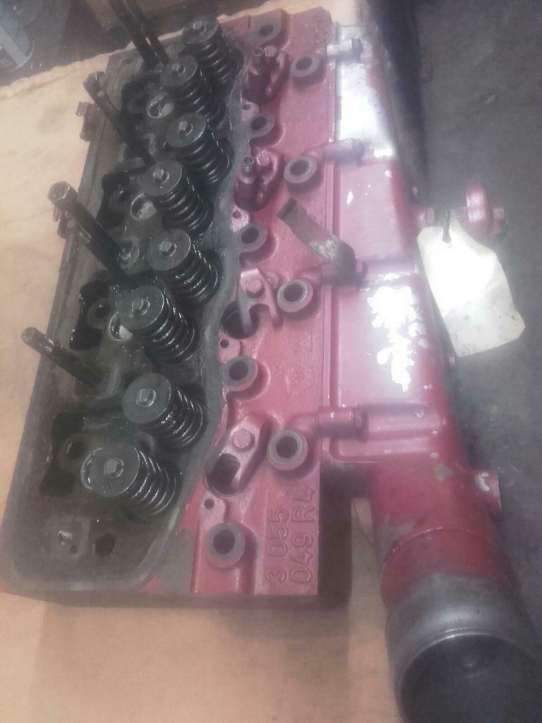 international ihc case ih mc cormick onderdelen, Zakelijke goederen, Agrarisch | Onderdelen | Banden, Velgen en Assen, Ophalen of Verzenden