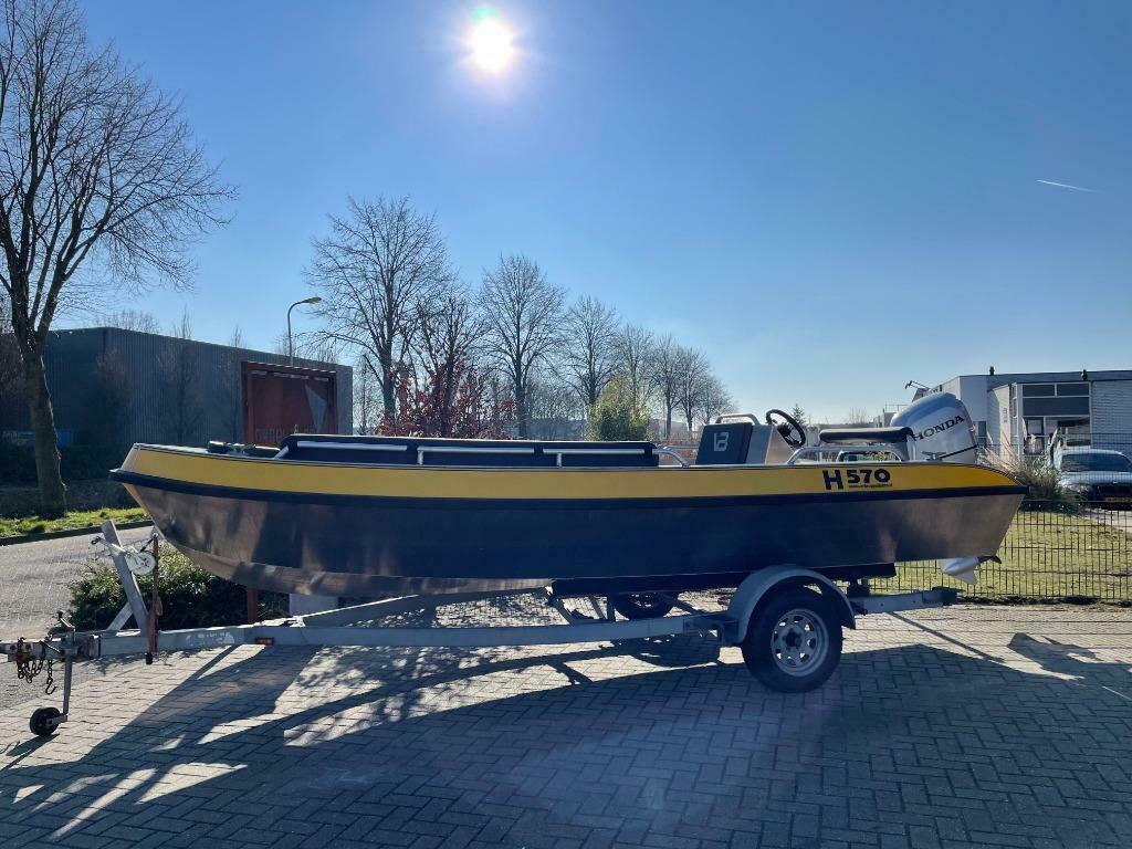 Nieuw VB H570 Aluminium Boot, Watersport en Boten, Vis- en Consoleboten, Nieuw, 10 tot 30 pk, 3 tot 6 meter, Benzine, Buitenboordmotor