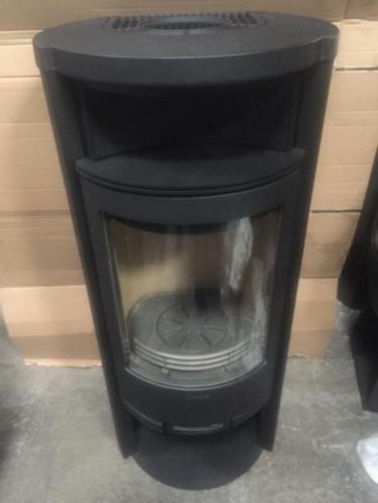 Uit partij overname CONTURA 650 houtkachel 6,5 kw, Zo goed als nieuw, Hout, Vrijstaand