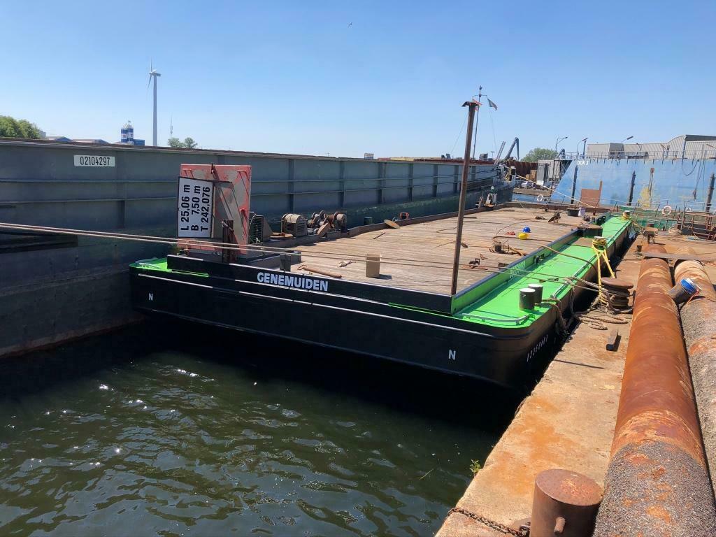 Ponton Te huur/ Te koop 25 x 7,50, Gebruikt, Minder dan 100 pk, Ponton, Ophalen of Verzenden