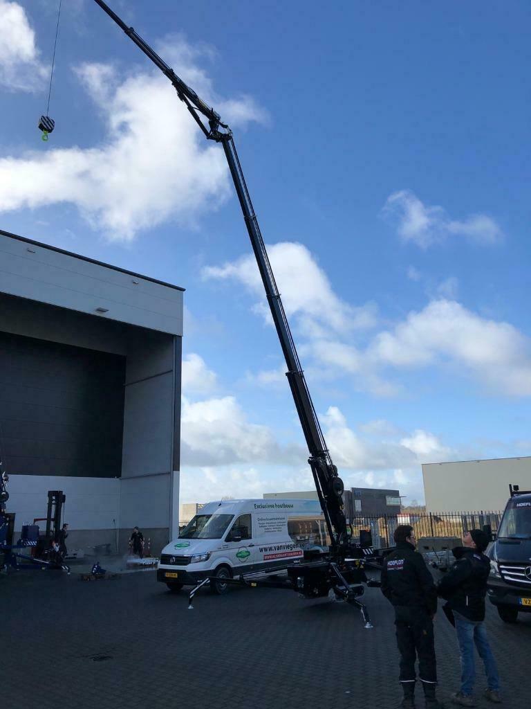 Hijskraan huren met machinist (compactkraan), Ophalen of Verzenden, Hijswerktuig