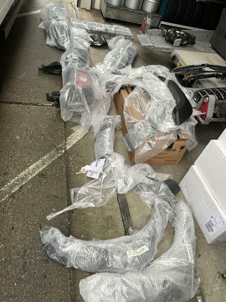 COMPLEET Suzuki Gimney ombouw pakket bumper motorkap etc etc, Ophalen, Voor, Suzuki, Bumper