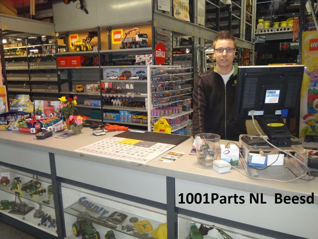 1001Parts NL Landbouw onderdelen John Deere Taarup Honda