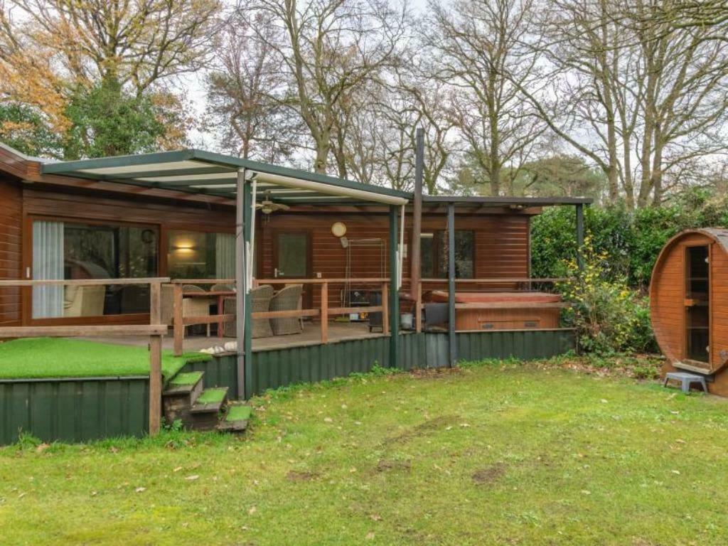 Villa maashorst met sauna en Jacuzzi TE Huur, Bemiddelingsbureau, Noord-Brabant, Landelijk, In bos
