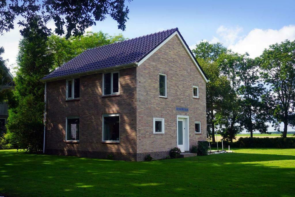 Vakantiehuis De Blauwe Sluis tussen Emmeloord en Marknesse, 4 of meer slaapkamers, Flevoland, Landelijk, Wasmachine