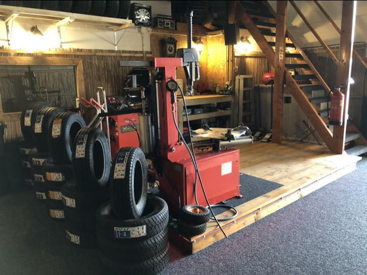 GEBRUIKTE BANDEN  18 inch   225/40/18  235/40/18 255/35/18, Ophalen, Gebruikt, Winterbanden, Weidehek 58c