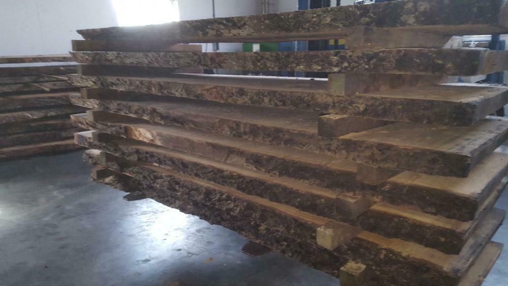 Eiken boomstam delen schaaldelen boomschorsplank, Doe-het-zelf en Verbouw, Hout en Planken, Ophalen, Zo goed als nieuw, Eiken