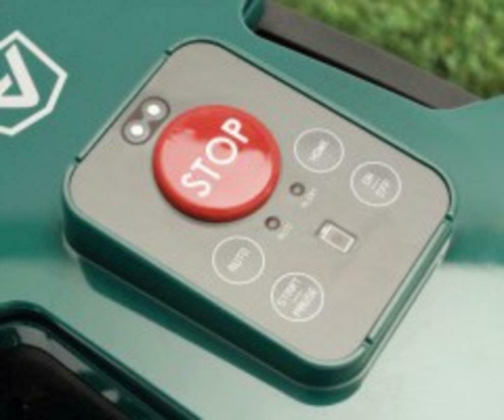 Ambrogio L15 Deluxe - Robotmaaier 600 m² incl. draad pennen, BOOMSESTEENWEG 174, Ambrogio, Ambrogio, Info@vanderhaeghe.nl