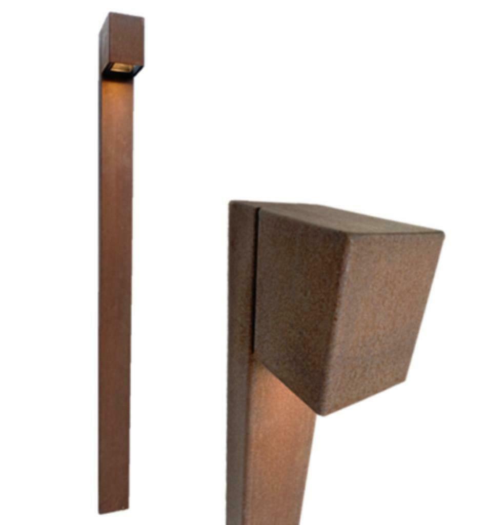 Cortenstaal staande buitenlamp. Montage in losse ondergrond., Tuin en Terras, Buitenverlichting, Staal, Minder dan 50 watt, Staande lamp