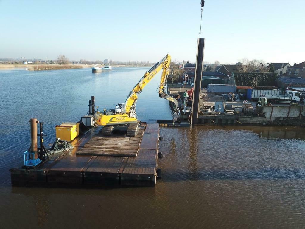 Gekeurde Koppelpontons verhuur ponton loop brug huren, Ophalen, Nieuw, Diesel, Ponton