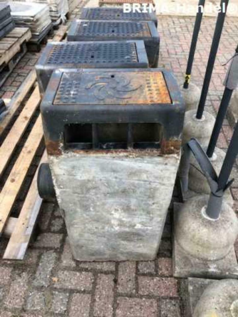 trottoirkolk waterkolk straatkolk rioleringskolk rioolkolk, Doe-het-zelf en Verbouw, Buizen en Afvoer, Gebruikt, Afvoer, Overige materialen