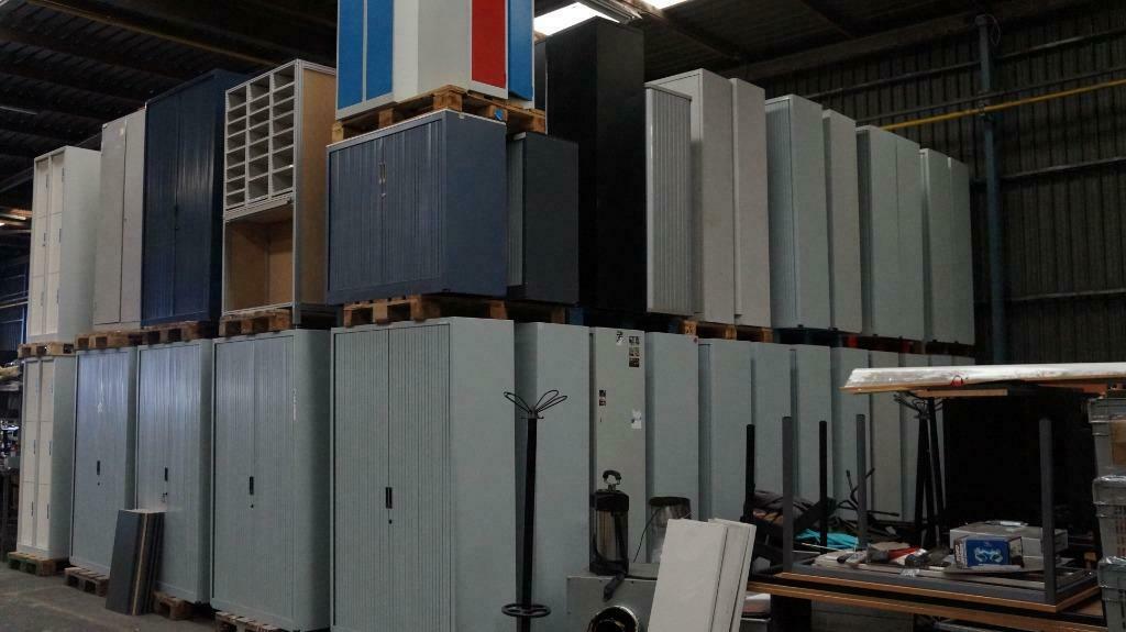 Opkoper kantoorinrichting kantoormeubilair horeca inventaris, Receptie of Entree, Ophalen of Verzenden, Gebruikt, Complete inventaris