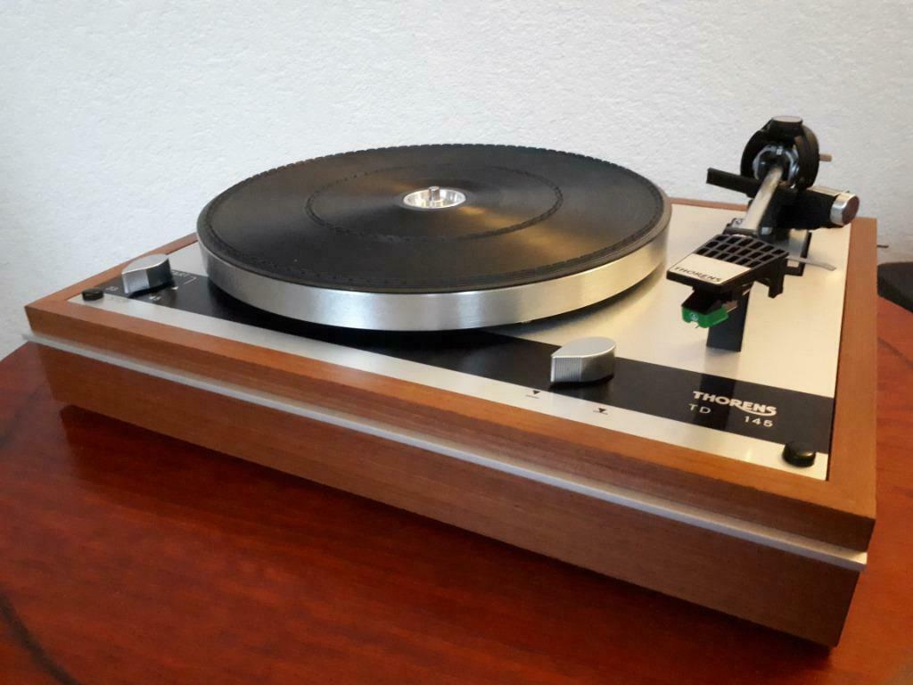 Ronald van Eijk Audio; Draaitafel en Luidspreker Reparatie, No cure no pay, Platenspelers