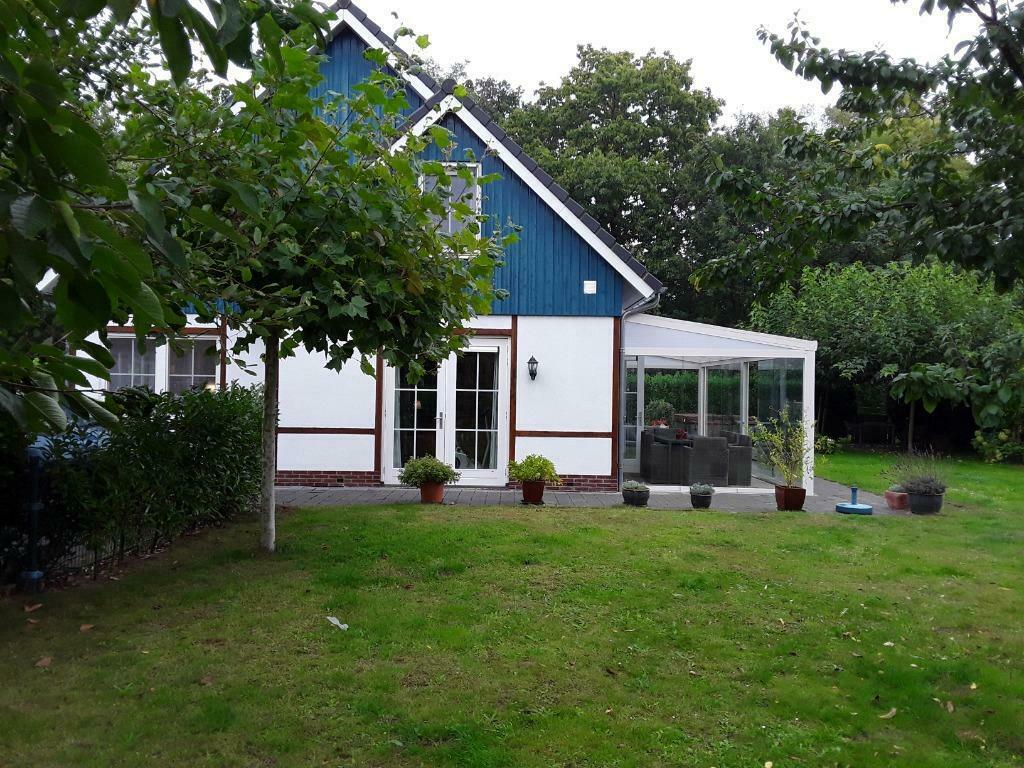 Heerlijk huis 13 p op recreatiepark in Limburg, 4 of meer slaapkamers, Open haard, Eigenaar, Overige typen