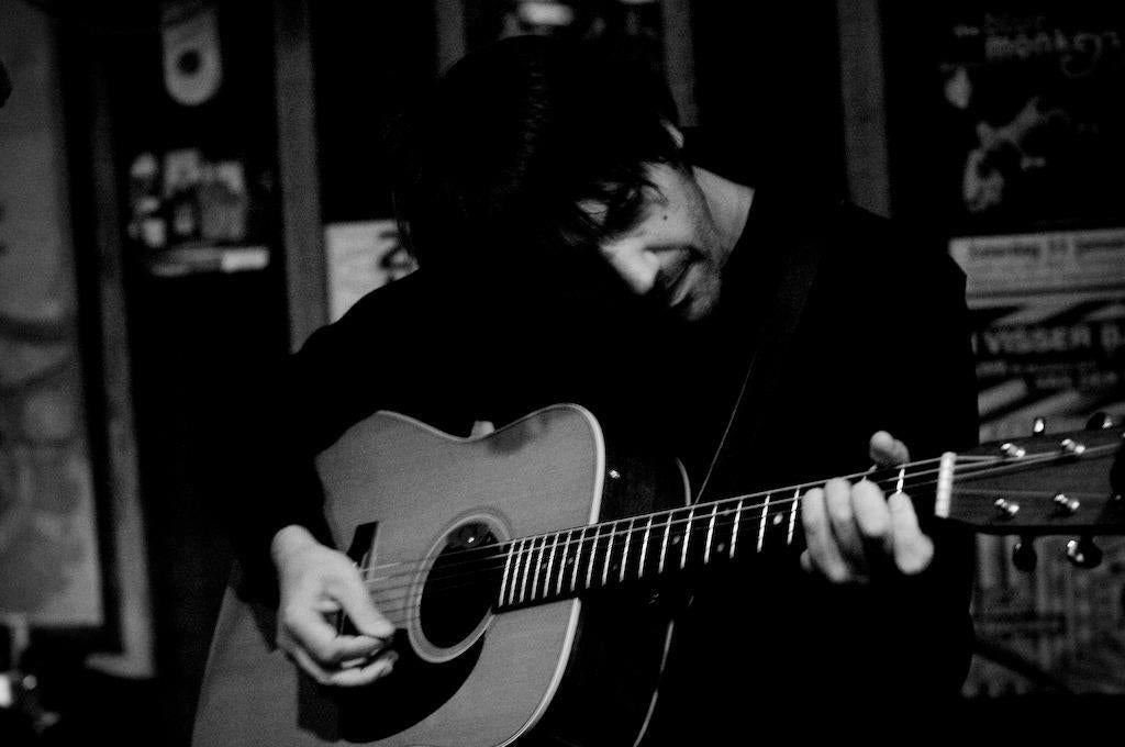 E&E Productions - gitaarles, basgitaar- & AE-les in Schiedam, Diensten en Vakmensen, Muziekles en Zangles