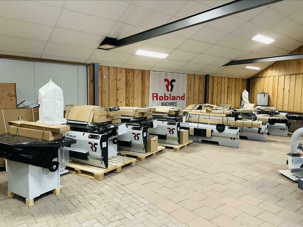 ROBLAND  paneelzagen , combinatiemachine en vlakbanken, Ophalen, Zo goed als nieuw