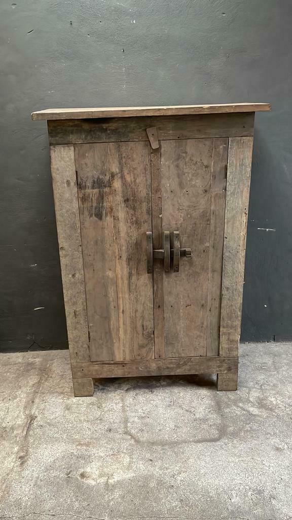 Stoere landelijke oud vergrijsd houten kast kastje tafel, Ophalen of Verzenden, Nieuw