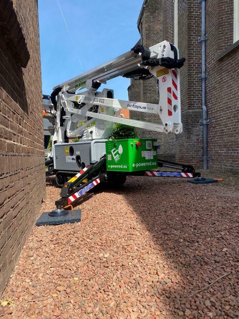 14 meter spinrupshoogwerkers, Oil&Steel Octopus14, Zakelijke goederen, Machines en Bouw | Liften, Steigers en Ladders, Ophalen