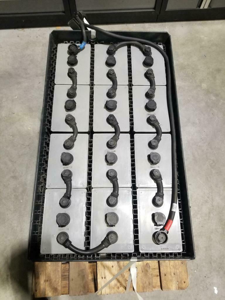 Heftruck accu  tractie accu 24 volt 875Ah, Ophalen of Verzenden, Gebruikt, Nissan