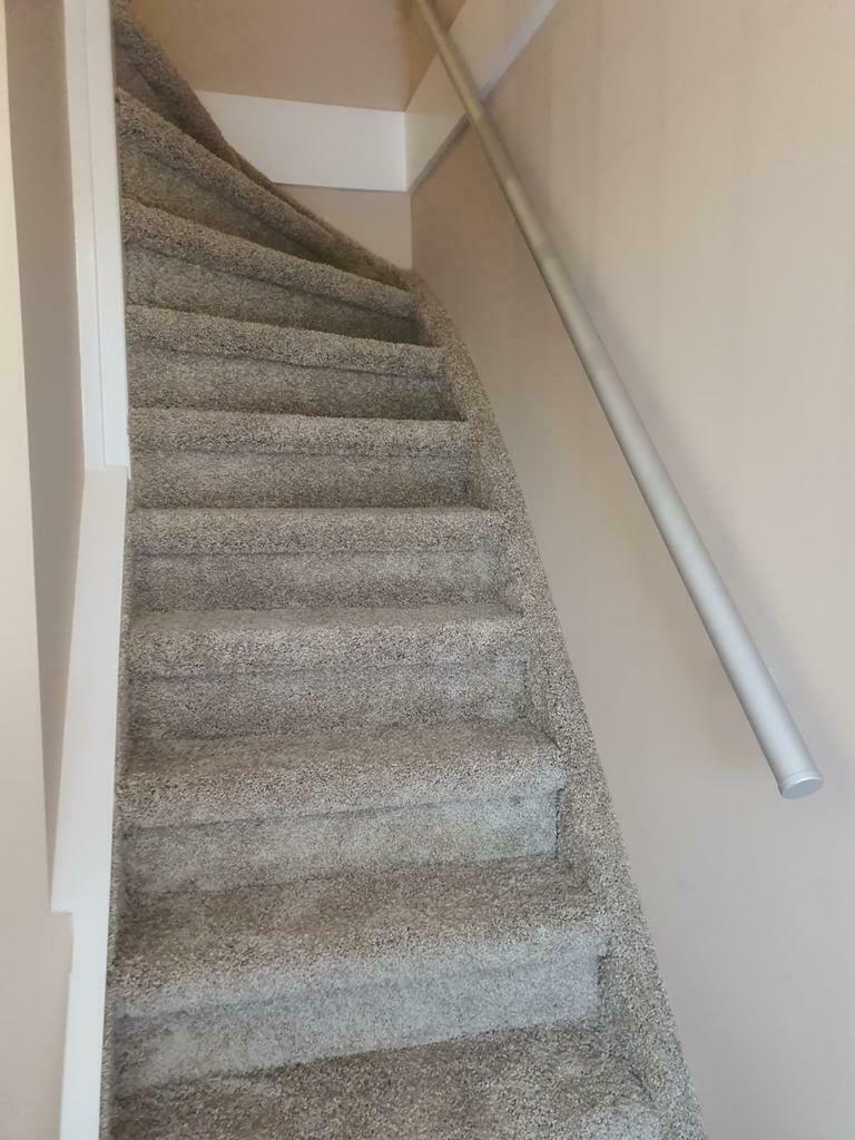 ‼️Trap bekleden gratis leggen! €349‼️