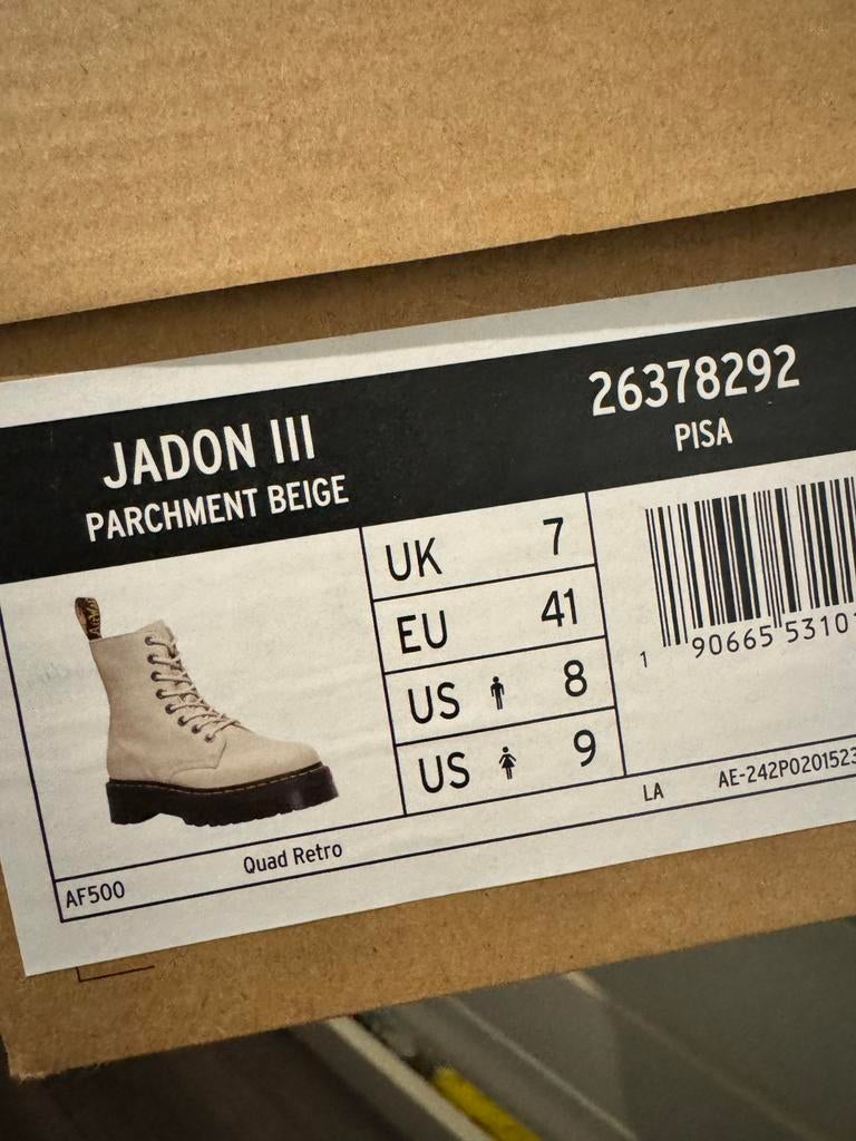 Dr Martens Jayden iii, Ophalen of Verzenden, Zo goed als nieuw, Beige