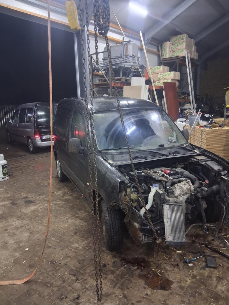 Peugeot Partner - Onderdelen, Ophalen