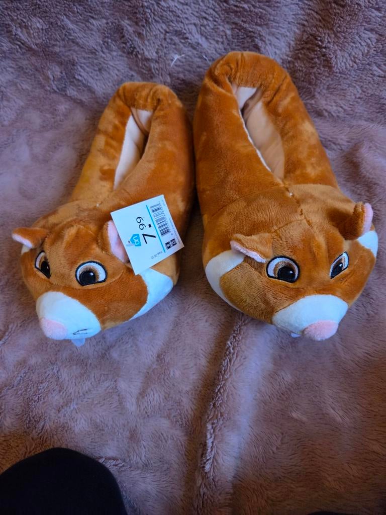 AH Hamster Spulletjes - Nieuw!, Bruin, Nieuw, Ophalen of Verzenden, Pantoffels of Sloffen